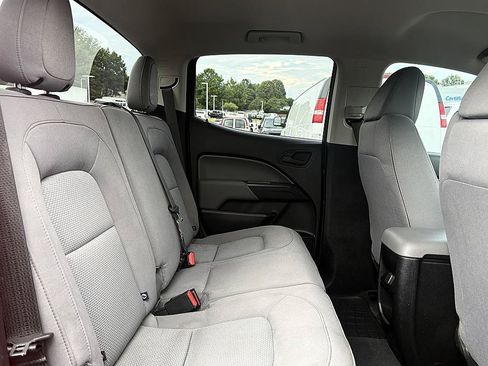 Used 2019 Chevrolet Colorado W/T w/ Custom Special Edition RWD image 10