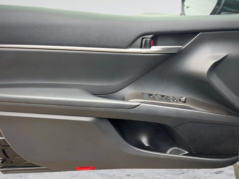 Used 2023 Toyota Camry LE image 35