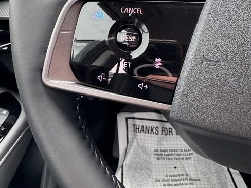 Used 2025 Nissan Murano SV AWD/4WD image 28