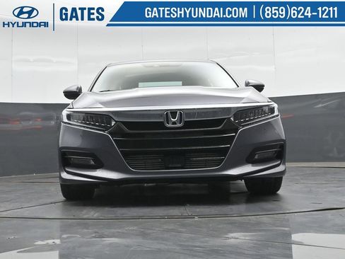 Used 2018 Honda Accord Touring image 42