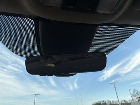 Used 2023 Honda Odyssey Elite image 27