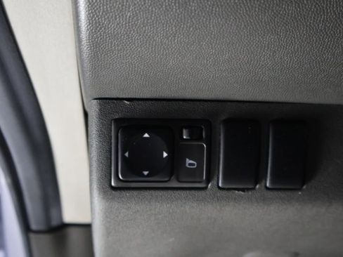 Used 2006 Nissan Xterra Off-Road image 15