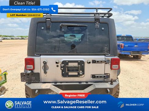 Used 2015 Jeep Wrangler Unlimited Sport w/ Quick Order Package 24S AWD/4WD image 8