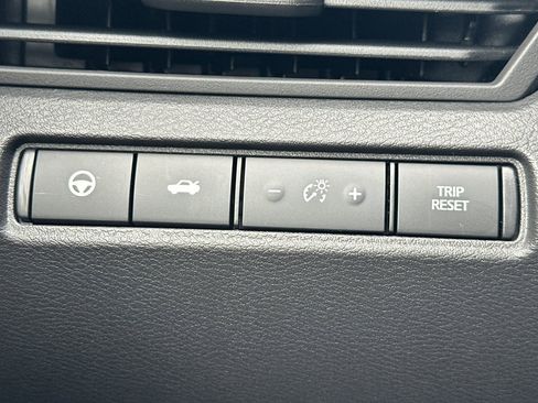 New 2025 Nissan Altima 2.5 SL image 31