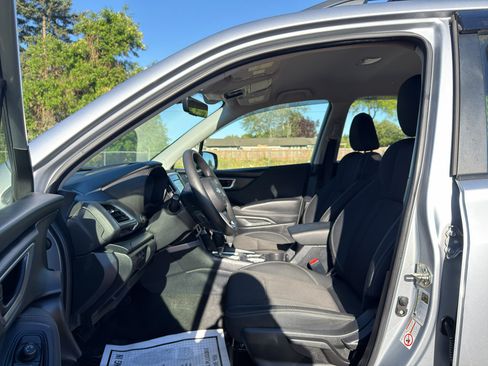 Used 2019 Subaru Forester w/ Alloy Wheel Package AWD/4WD image 17