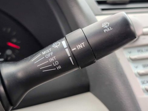 Used 2009 Toyota Camry FWD image 23