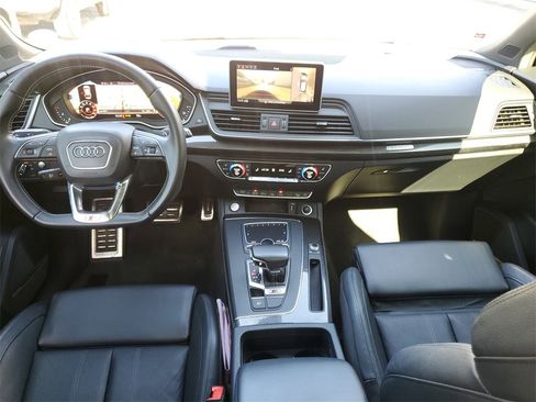 Used 2019 Audi SQ5 Prestige w/ Prestige Package image 14