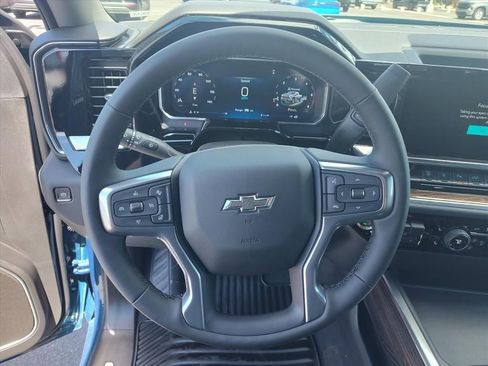 New 2026 Chevrolet Silverado 2500 LT w/ Trail Boss Package AWD/4WD image 9