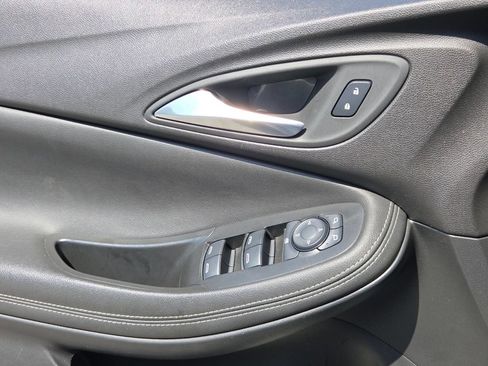 Certified 2024 Buick Encore GX Sport Touring FWD image 26
