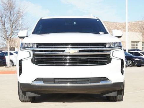 Used 2024 Chevrolet Tahoe LT image 2
