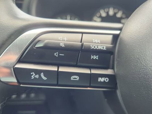 Used 2024 MAZDA MAZDA3 s image 29