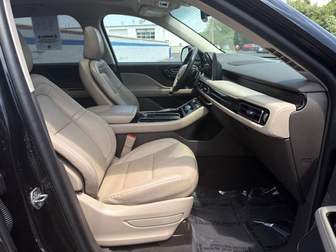 Used 2021 Lincoln Aviator Reserve w/ Elements Package Plus AWD/4WD image 25