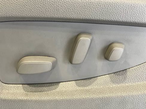 Used 2016 Chevrolet Tahoe LT w/ Luxury Package image 14