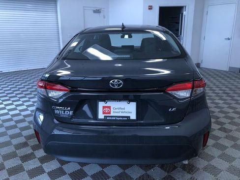 Certified 2025 Toyota Corolla LE image 13