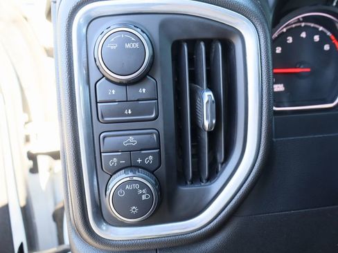 Certified 2022 Chevrolet Silverado 2500 LT image 12