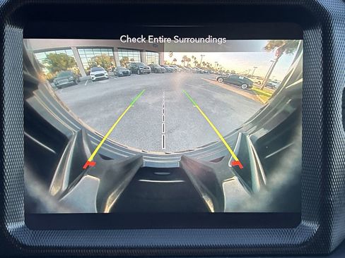 Used 2023 Jeep Wrangler Sahara image 22