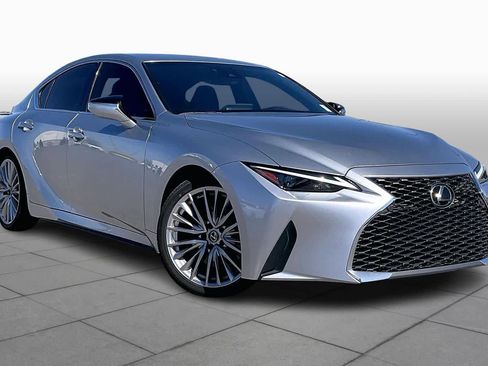 Certified 2023 Lexus IS 300 w/ Premium Package image 3
