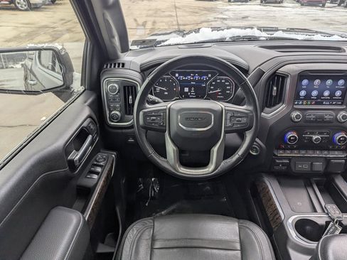 Used 2021 GMC Sierra 1500 Denali w/ Driver Alert Package II image 3