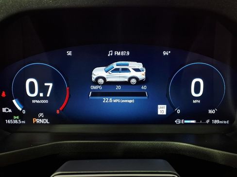 Used 2025 Ford Explorer Platinum RWD image 19