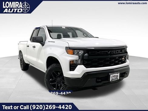 Used 2022 Chevrolet Silverado 1500 W/T w/ WT Value Package AWD/4WD image 1