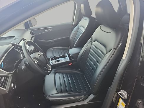 Certified 2020 Ford Edge SEL w/ Cold Weather Package image 14
