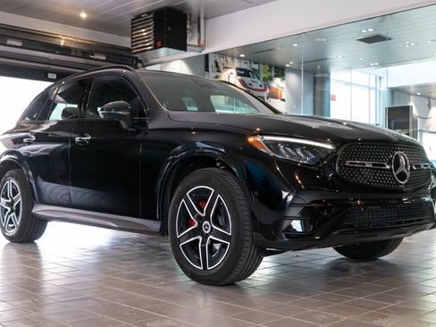 Certified 2024 Mercedes-Benz GLC 300 4MATIC image 1