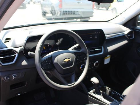 New 2026 Chevrolet TrailBlazer LS w/ LS Convenience Package FWD image 21