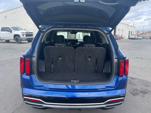 Used 2021 Kia Sorento SX image 7