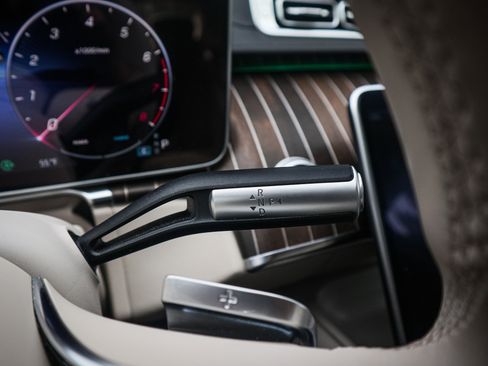 Used 2023 Mercedes-Benz S 580 4MATIC Sedan image 23