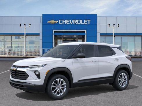 New 2026 Chevrolet TrailBlazer LS AWD/4WD image 2