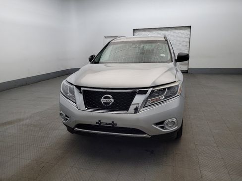 Used 2016 Nissan Pathfinder S AWD/4WD image 15