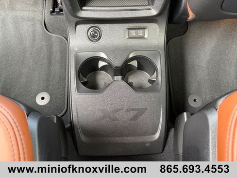 Used 2022 BMW X7 M50i w/ Luxury Seating Package image 32