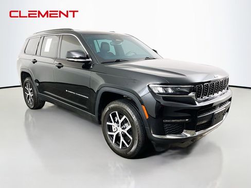 Used 2024 Jeep Grand Cherokee L Limited AWD/4WD image 4