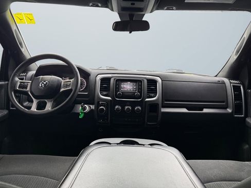 Used 2021 RAM 1500 Classic Warlock image 9