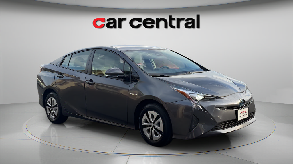 Used 2018 Toyota Prius Two w/ Prius Two Safety Plus Package FWD image 6