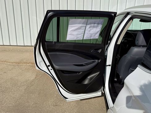 Used 2020 Buick Envision Essence image 14