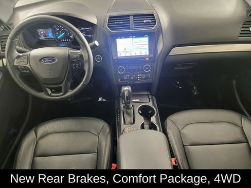 Used 2018 Ford Explorer XLT w/ Equipment Group 202A AWD/4WD image 20