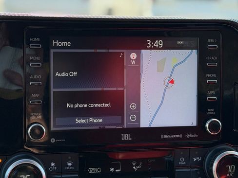 Used 2022 Toyota Highlander XSE image 19