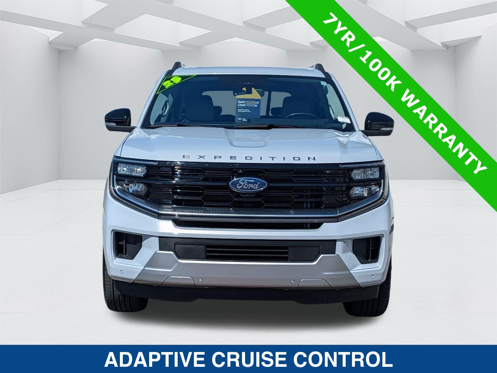 Used 2025 Ford Expedition Platinum w/ Platinum Ultimate Package AWD/4WD image 9