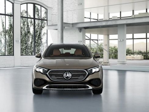 New 2026 Mercedes-Benz E 450 4MATIC All-Terrain Wagon image 7