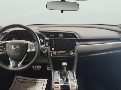 Used 2019 Honda Civic Sport image 10