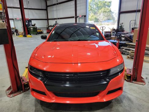 Used 2021 Dodge Charger SXT w/ Blacktop Package image 5