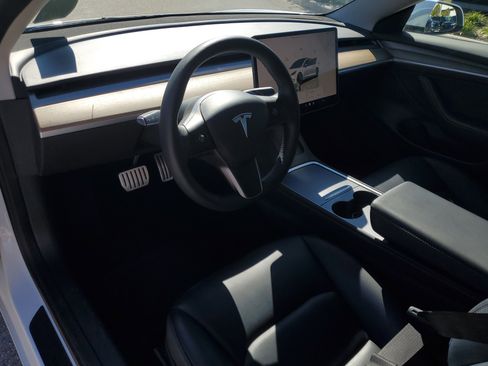 Used 2022 Tesla Model 3 Performance image 27