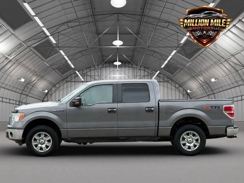 Used 2011 Ford F150 XLT w/ XTR Pkg AWD/4WD image 8