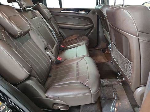 Used 2017 Mercedes-Benz GLS 450 4MATIC image 26