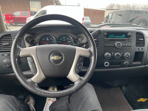 Used 2008 Chevrolet Silverado 2500 LT w/ 1LT Convenience Package image 32