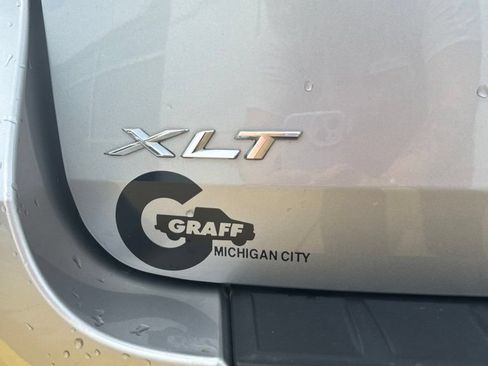 Used 2024 Ford Explorer XLT w/ Class IV Trailer Tow Package AWD/4WD image 24