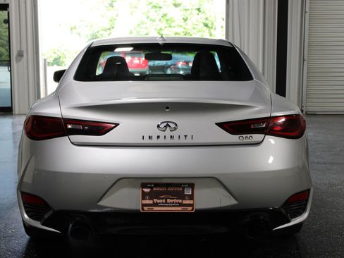 Used 2017 INFINITI Q60 3.0t w/ Premium Plus Package 3.0T RWD image 5