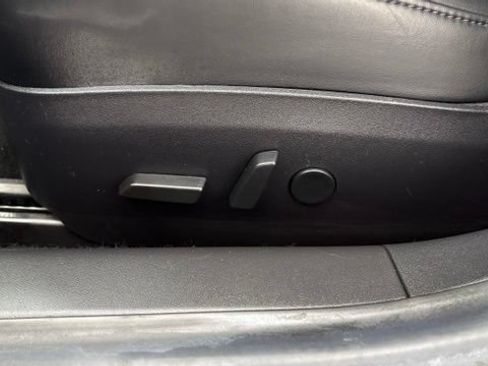 Used 2019 Tesla Model 3 Long Range RWD image 12