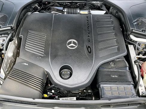 Certified 2022 Mercedes-Benz S 500 4MATIC image 33